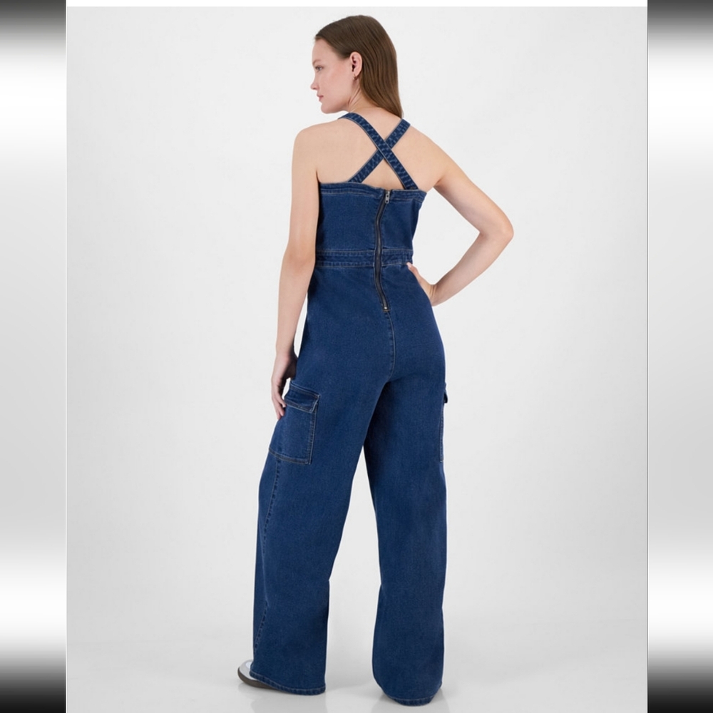 Junior wide-leg, square-neck, tie-front cargo Jumpsuit